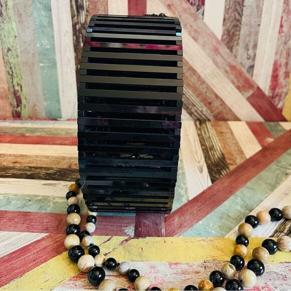 Cult Gaia Acrylic Beaded Luna Circular Crossbody Shoulder Bag Black EUC - Picture 4 of 9